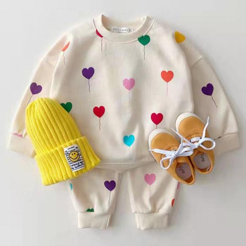 Running Gear Kids - 男の子と女の子のためのツーピースの秋のスポーツセット,柔らかい花のプルオーバー,スウェットシャツとルーズなセーター,かわいいバルーンパンツ