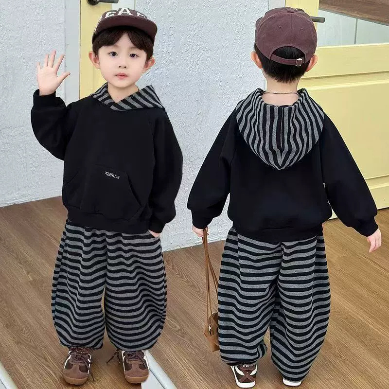Running Gear Kids - 男の子女の子スポーツセット子供のトップスーツ秋フード付きスウェットシャツストライプパンツ 2 個新しいキッズファッション衣装ベビー服
