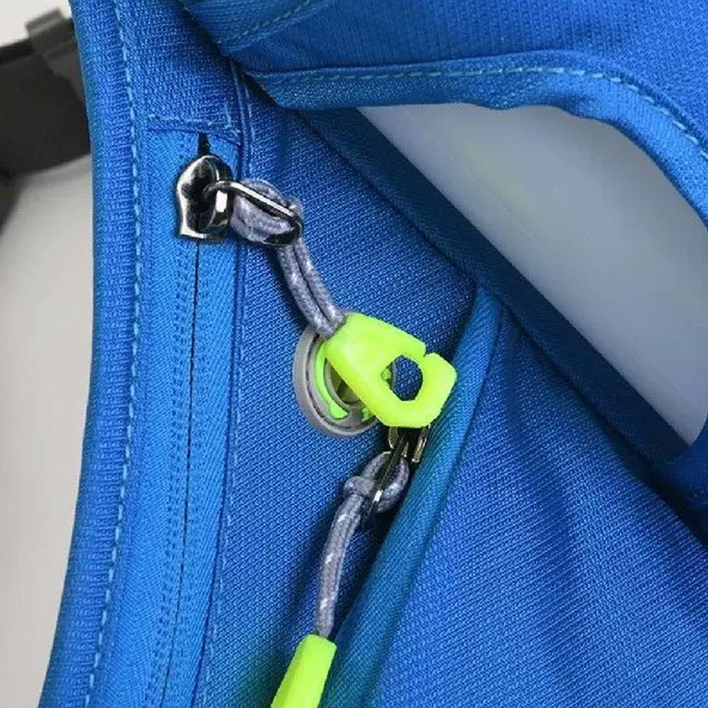 ウォーターボトルホルダー付きファニーパック、延長ストラップ付 - Running Belt のレビューと価格