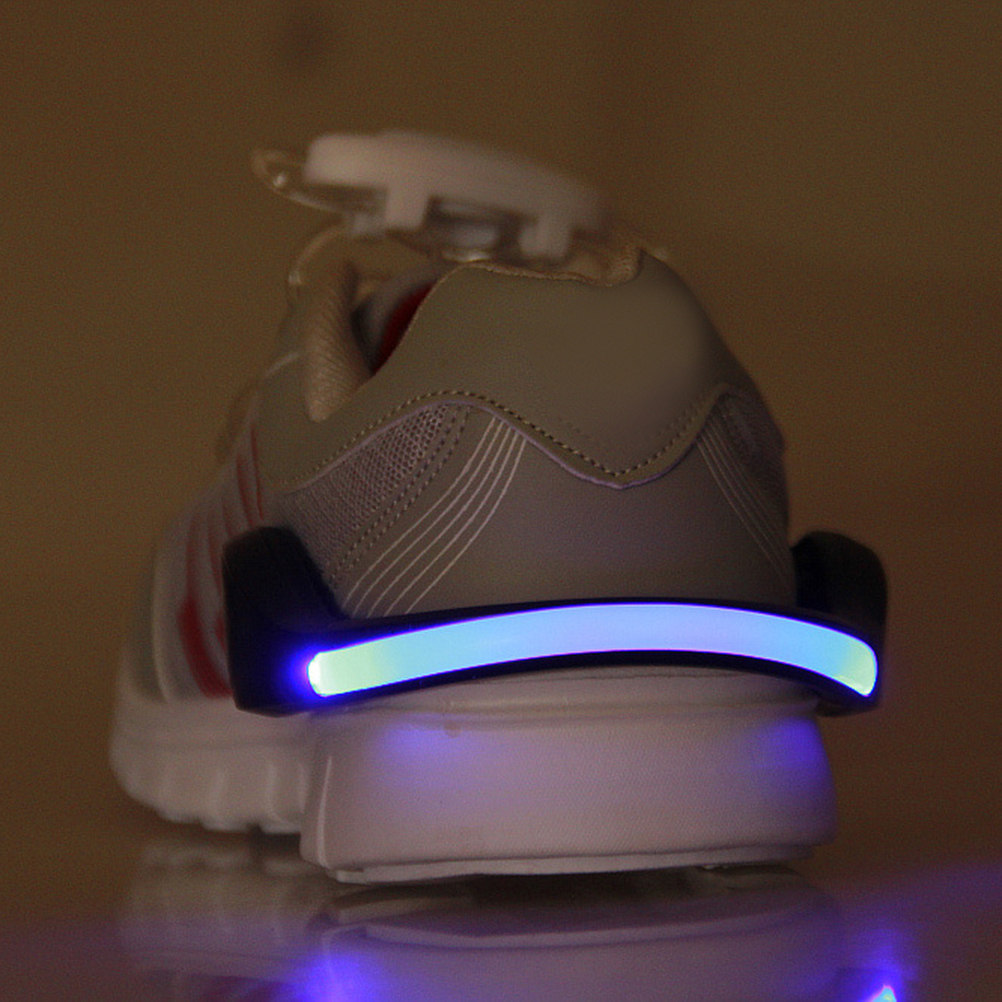 2個入り LED シューズクリップライト。夜間ランニング用。 - Running Visibility Gear のレビューと価格